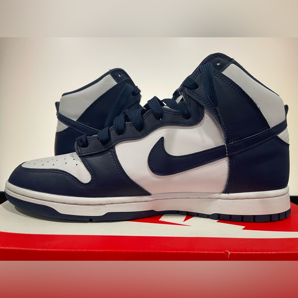Nike dunk high “Midnight Navy”